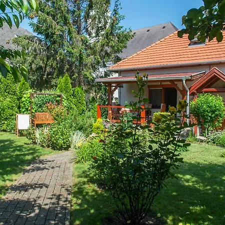 Voelgykapu Vendeghaz Apartment Monostorapáti Exterior photo